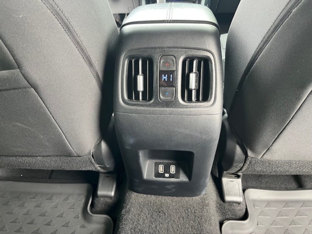 HYUNDAI Tucson 1.6 CRDI 48V DCT Exellence - 32