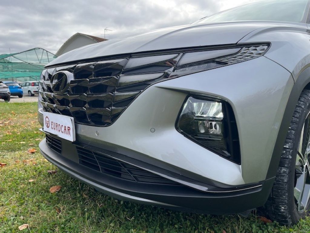 HYUNDAI Tucson 1.6 CRDI 48V DCT Exellence - 3