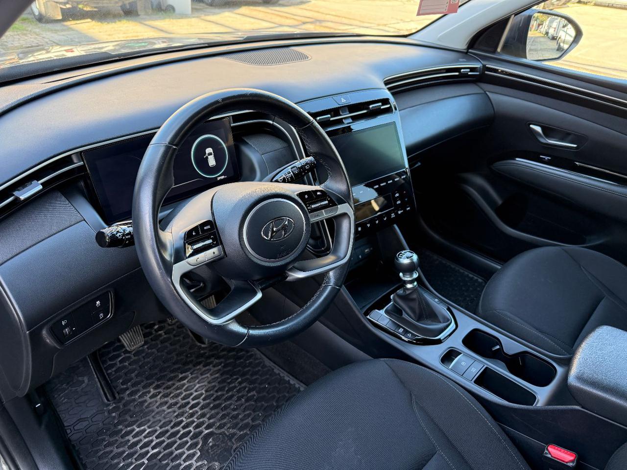 HYUNDAI Tucson 1.6 CRDI XLine - 12