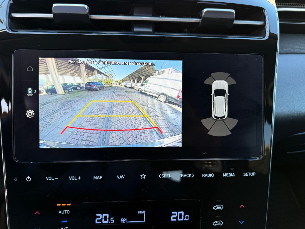 HYUNDAI Tucson 1.6 CRDI XLine - 16