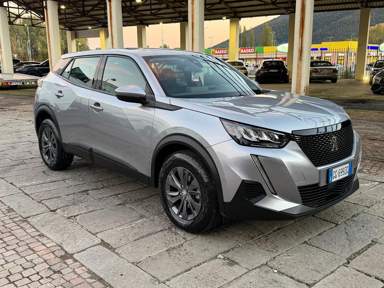 PEUGEOT 2008 PureTech 100 S&S Active Pack - 2