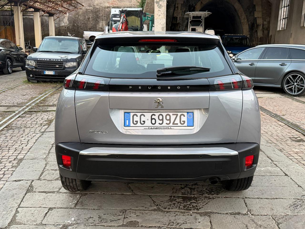 PEUGEOT 2008 PureTech 100 S&S Active Pack - 6