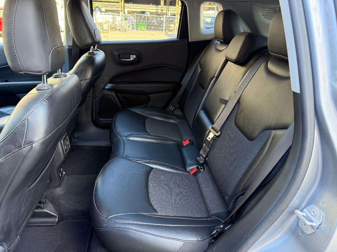 JEEP Compass 2.0 Multijet II aut. 4WD Limited - 12