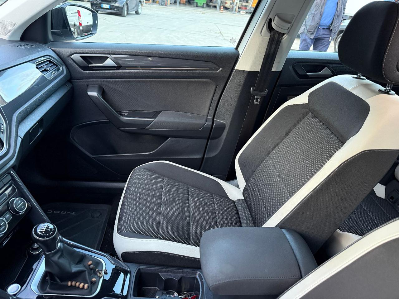 VOLKSWAGEN T-Roc 1.6 TDI SCR Advanced BlueMotion Technology - 11