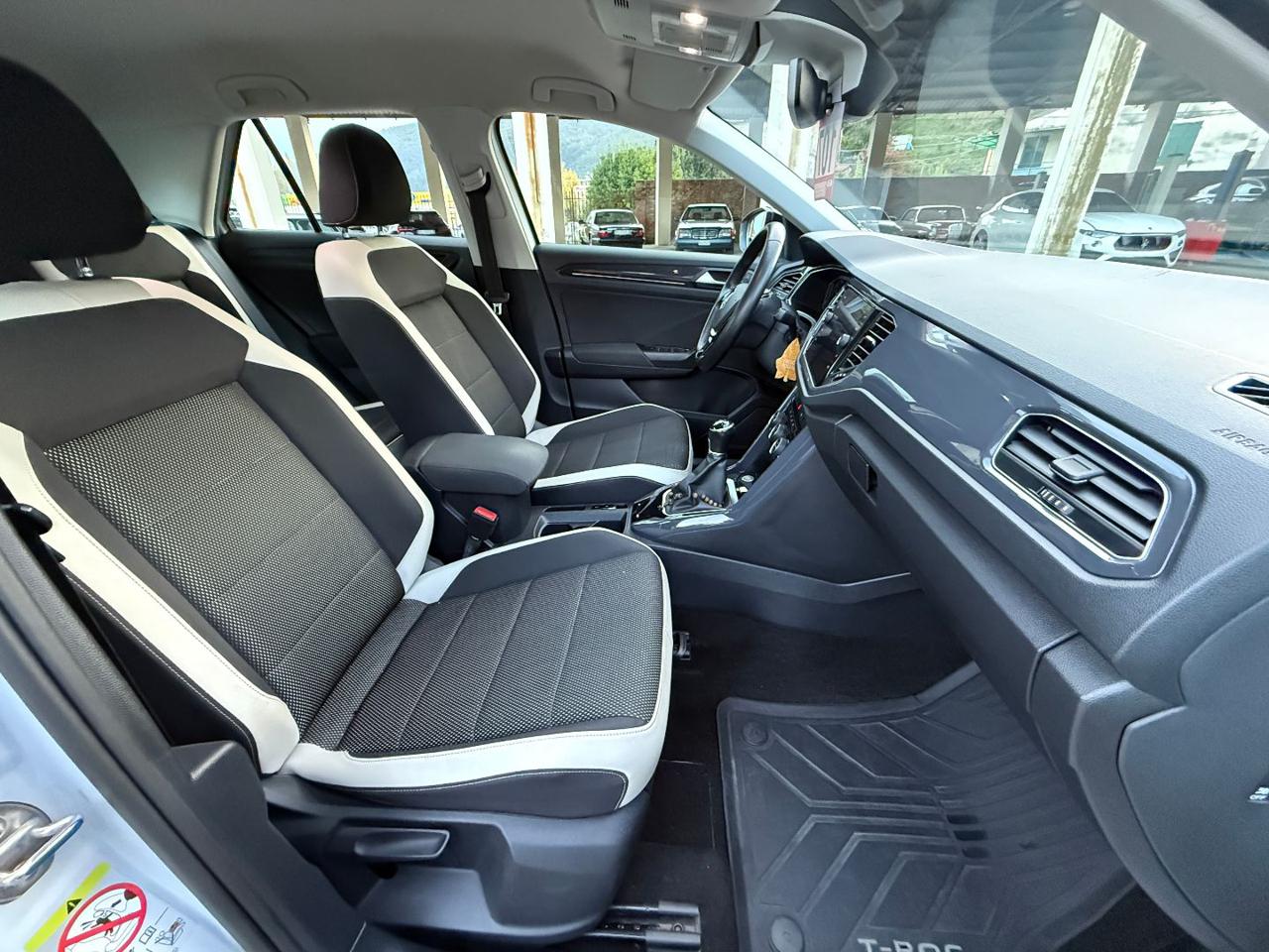 VOLKSWAGEN T-Roc 1.6 TDI SCR Advanced BlueMotion Technology - 15