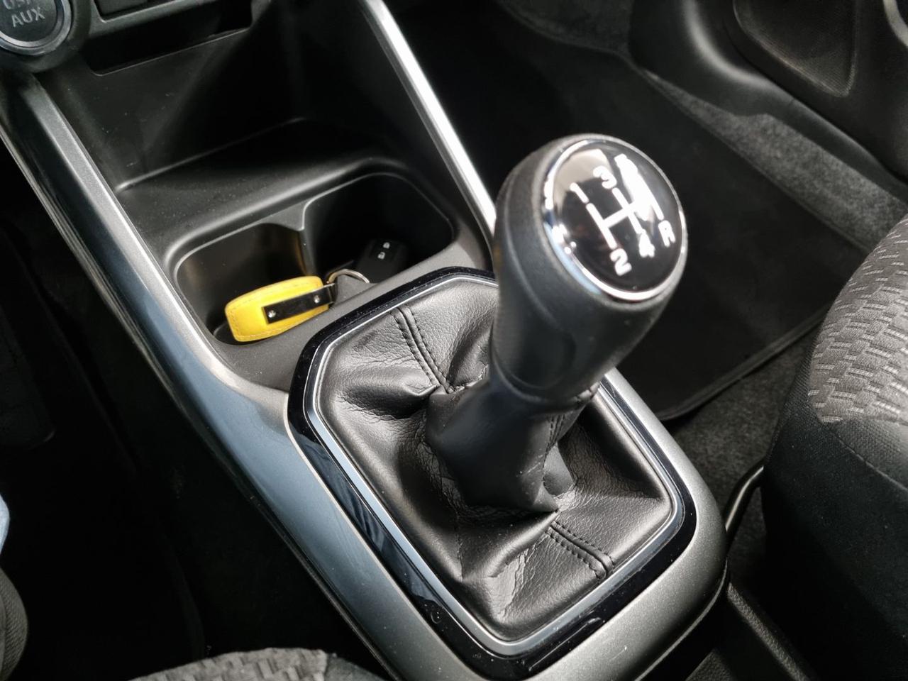 SUZUKI Ignis 1.2 Hybrid Top - 13