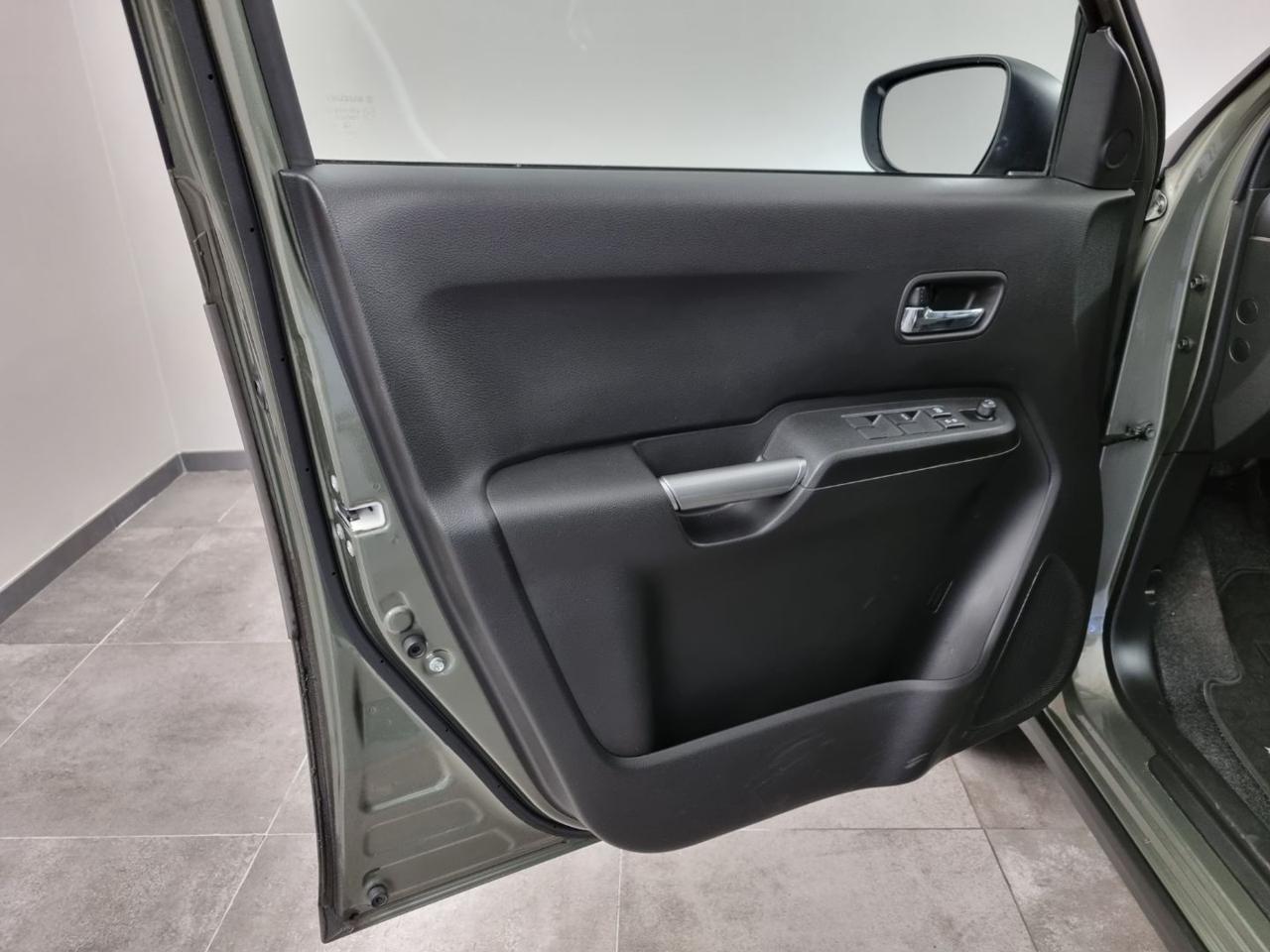 SUZUKI Ignis 1.2 Hybrid Top - 21