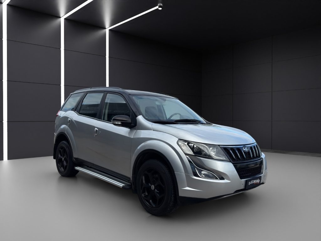 MAHINDRA XUV500 2.2 16V FWD W10 - 7