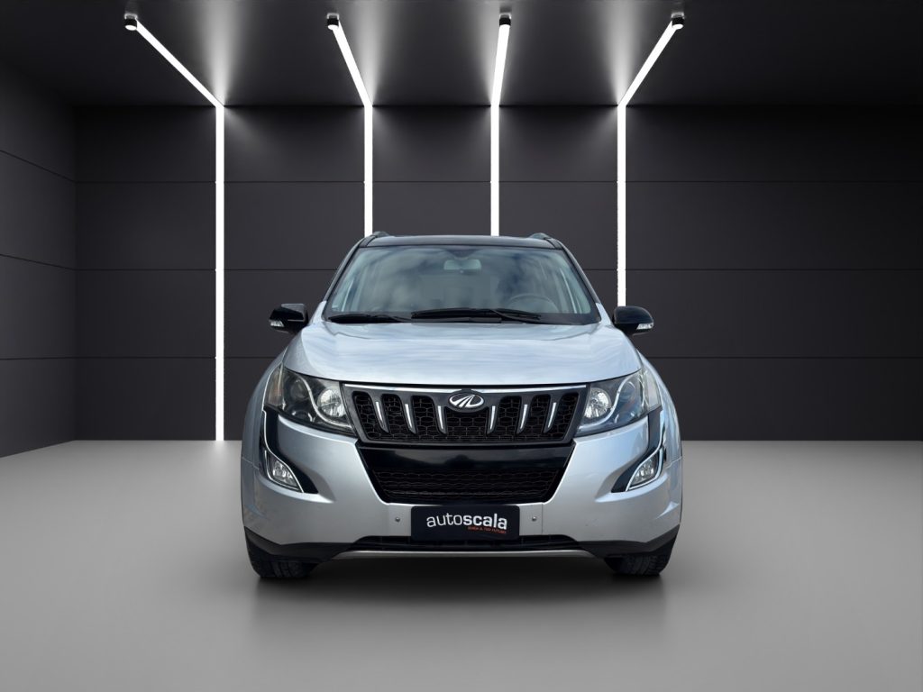 MAHINDRA XUV500 2.2 16V FWD W10 - 8
