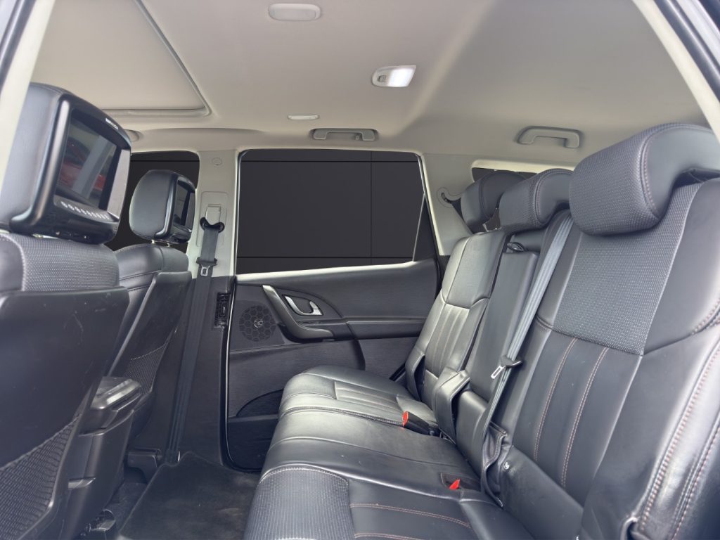 MAHINDRA XUV500 2.2 16V FWD W10 - 13