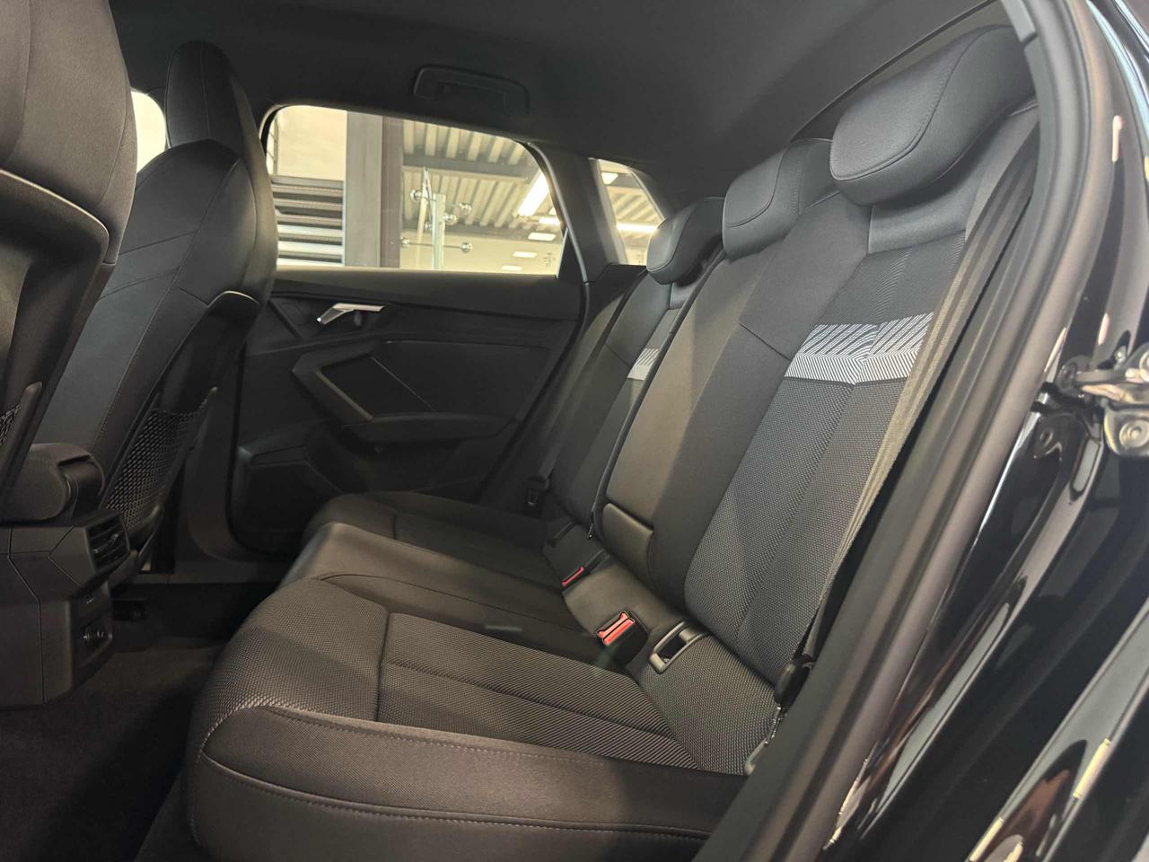 AUDI A3 SPB 35 TFSI S tronic Business Advanced KM0 - 11