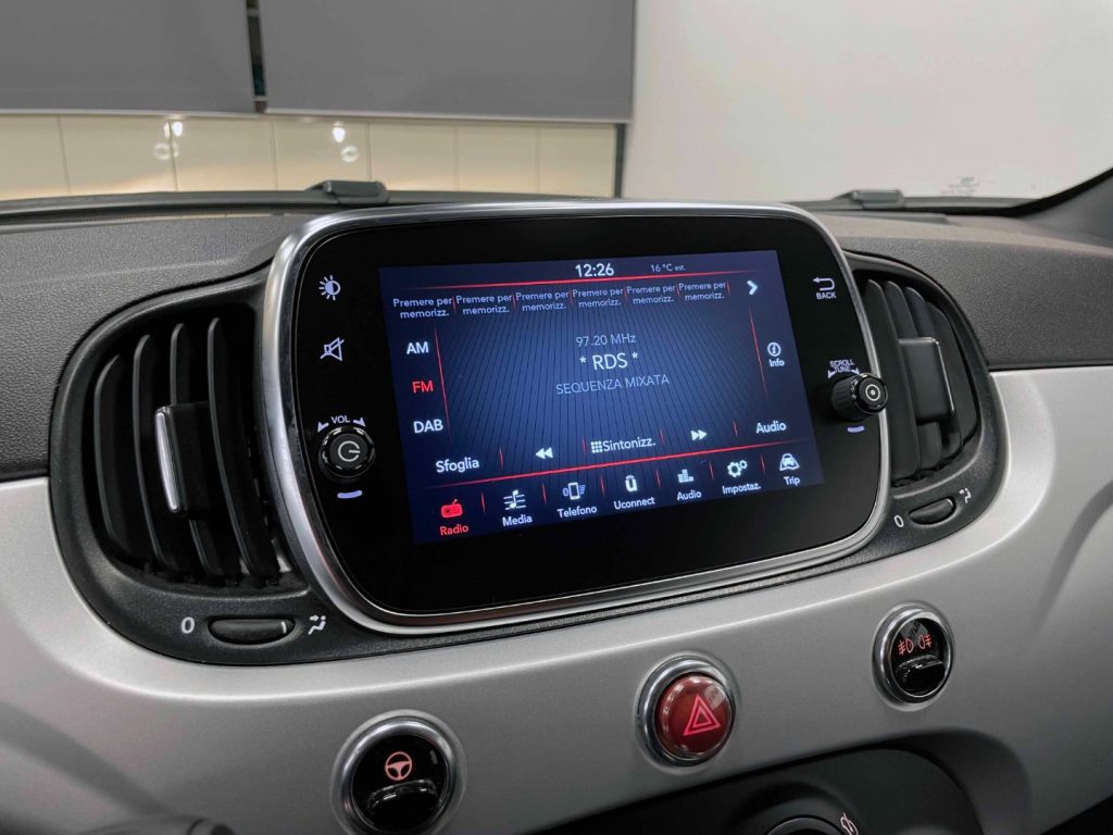 FIAT 500 1.0 HYBRID SPORT 70 CV - 23