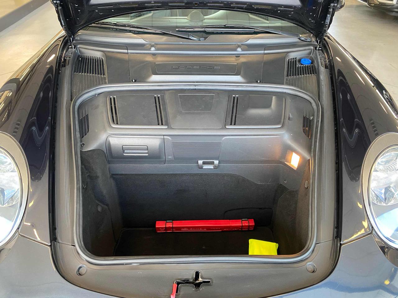 PORSCHE 911 Carrera 4S Coupé - 16
