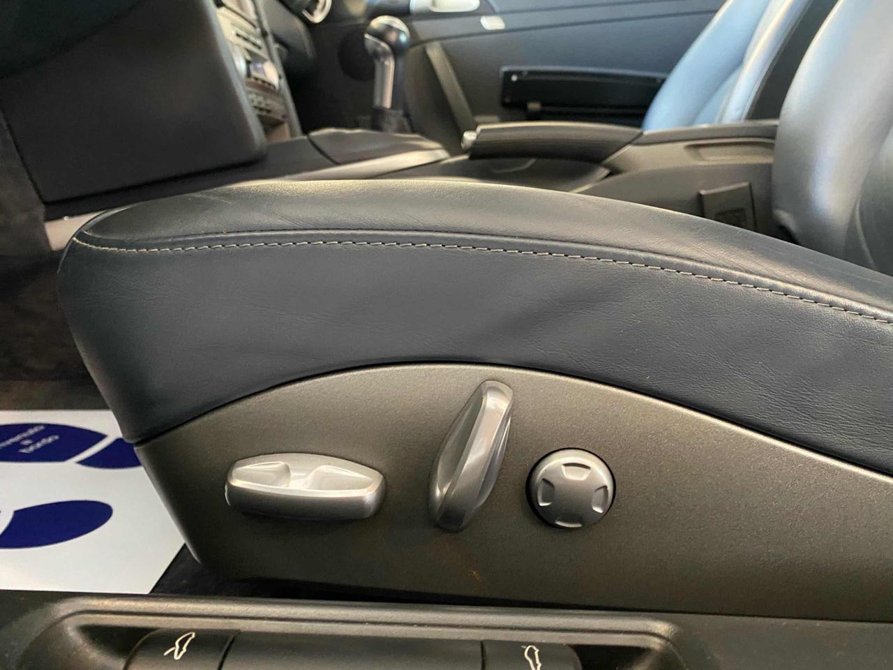 PORSCHE 911 Carrera 4S Coupé - 18