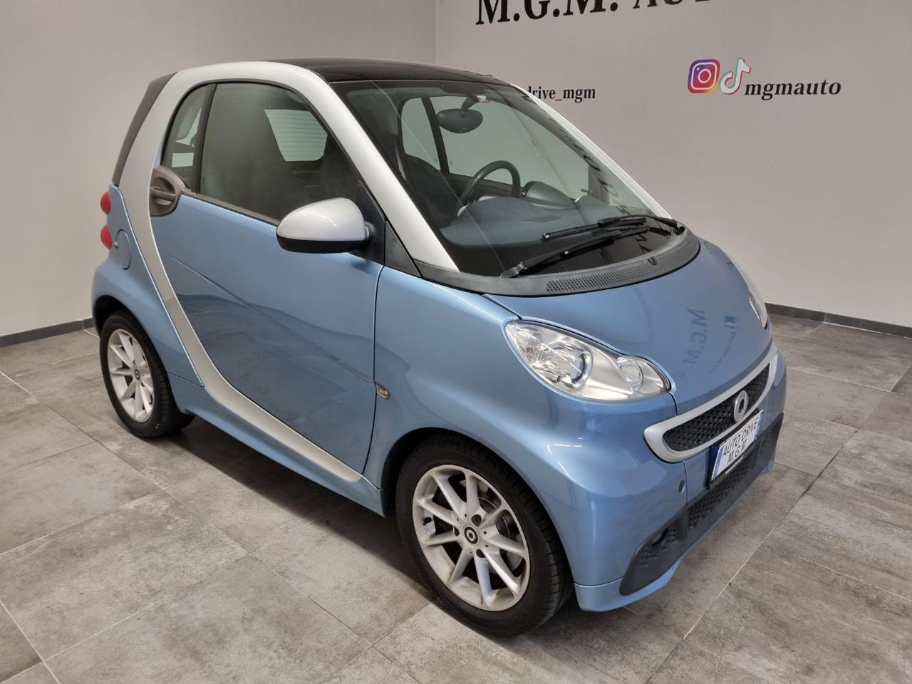 SMART ForTwo 1000 52 kW MHD coupé passion - 24