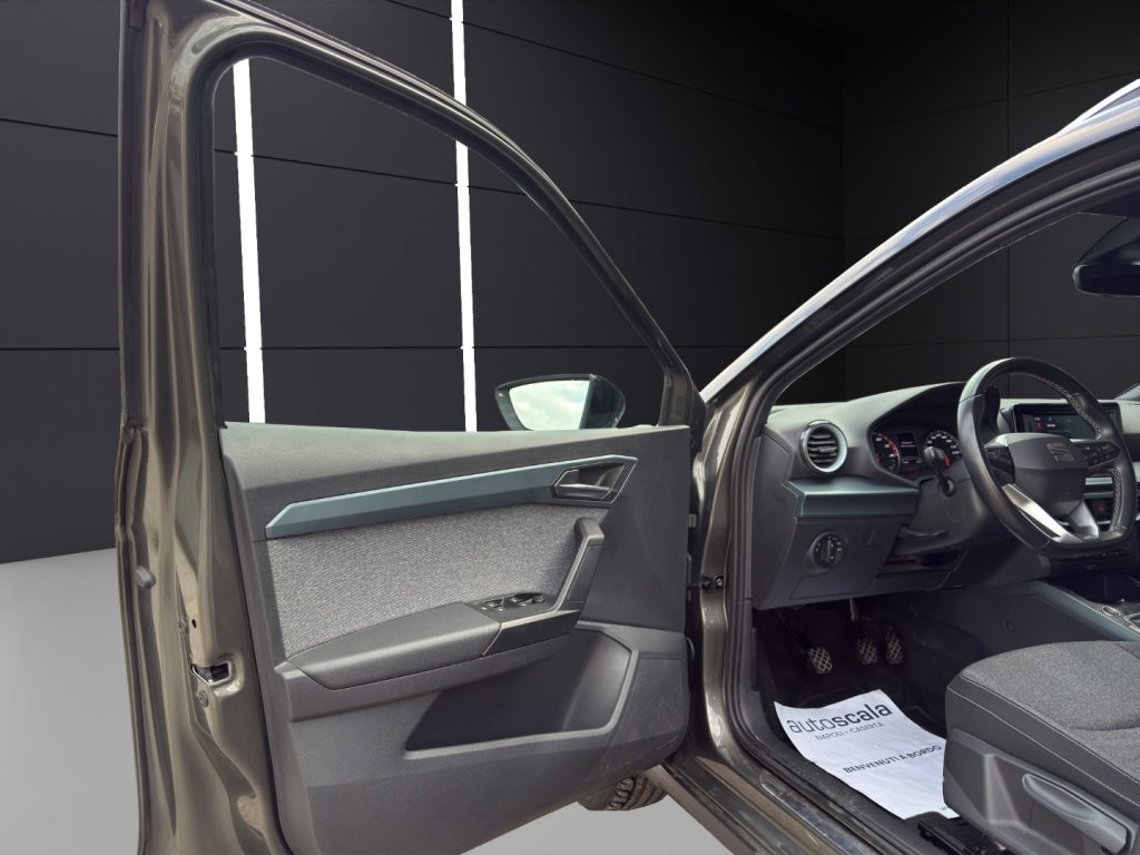 SEAT Arona 1.0 TGI XPERIENCE - 12