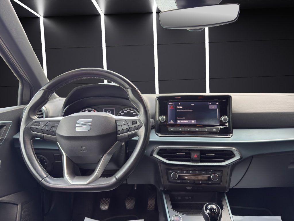 SEAT Arona 1.0 TGI XPERIENCE - 14