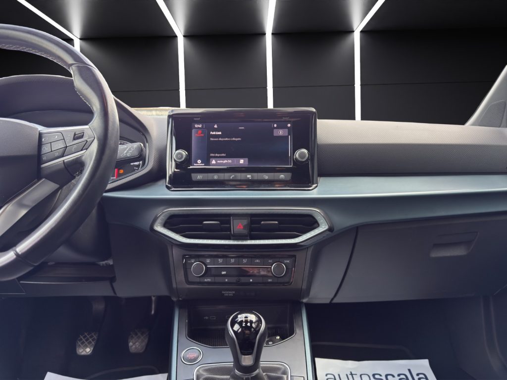 SEAT Arona 1.0 TGI XPERIENCE - 15