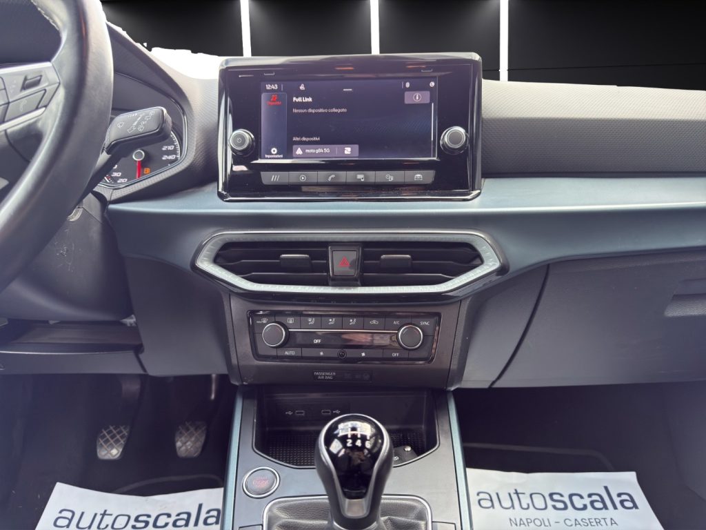 SEAT Arona 1.0 TGI XPERIENCE - 16