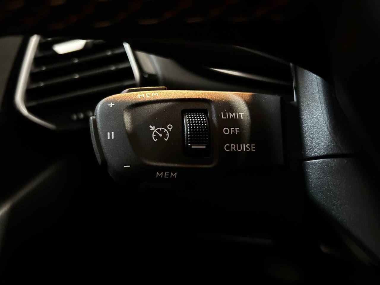 DS AUTOMOBILES DS 7 Crossback E-Tense 4x4 Performance Line+ TETTO APRIBILE - 20