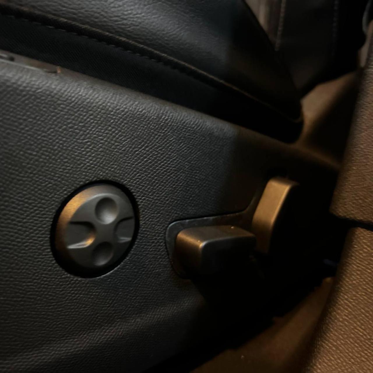 DS AUTOMOBILES DS 7 Crossback E-Tense 4x4 Performance Line+ TETTO APRIBILE - 11