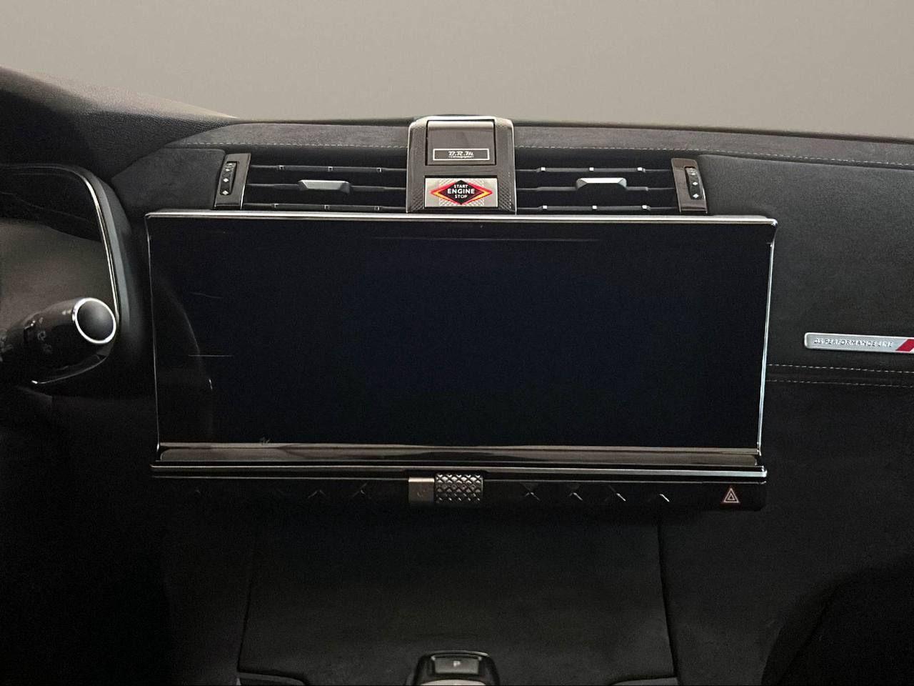 DS AUTOMOBILES DS 7 Crossback E-Tense 4x4 Performance Line+ TETTO APRIBILE - 23