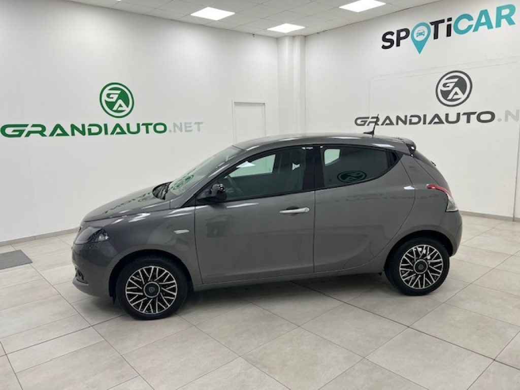 LANCIA Ypsilon III 2021 -  1.0 firefly hybrid Platino s&s 70cv - 2