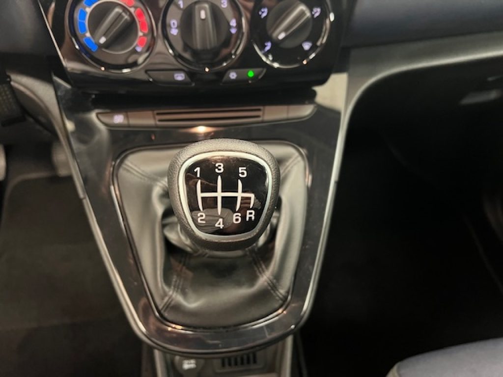 LANCIA Ypsilon III 2021 -  1.0 firefly hybrid Platino s&s 70cv - 11