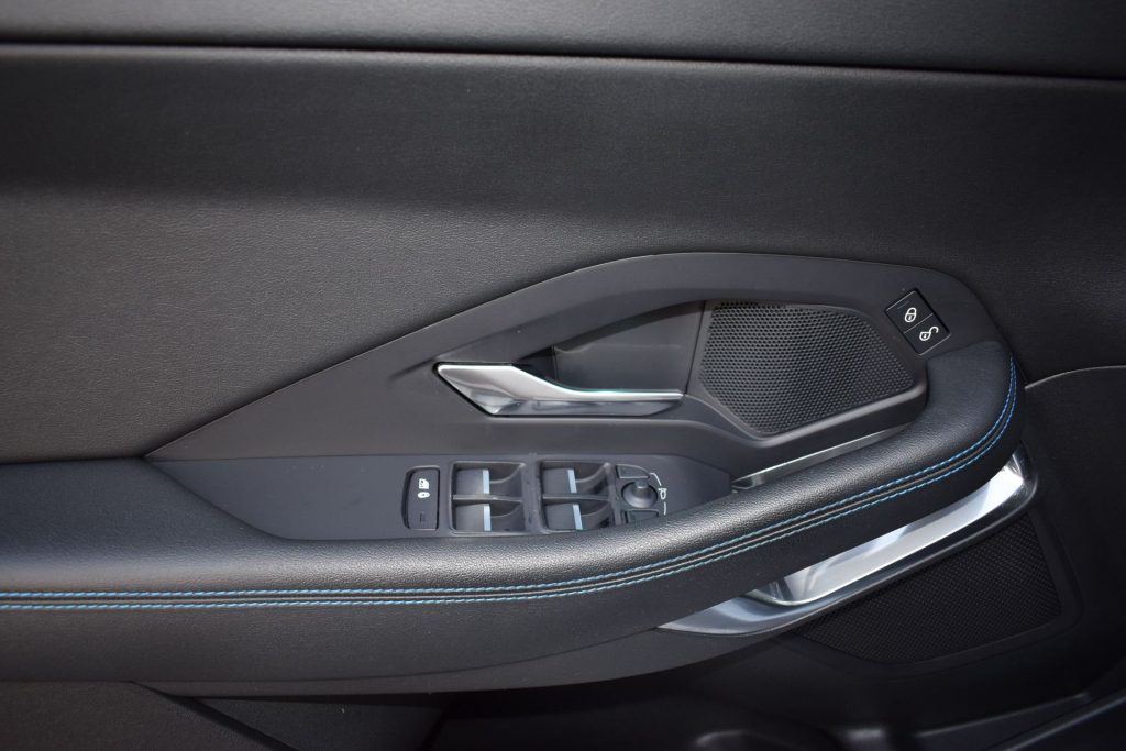 JAGUAR E-Pace E-Pace 2.0D 150 CV AWD R-Dynamic S - 15