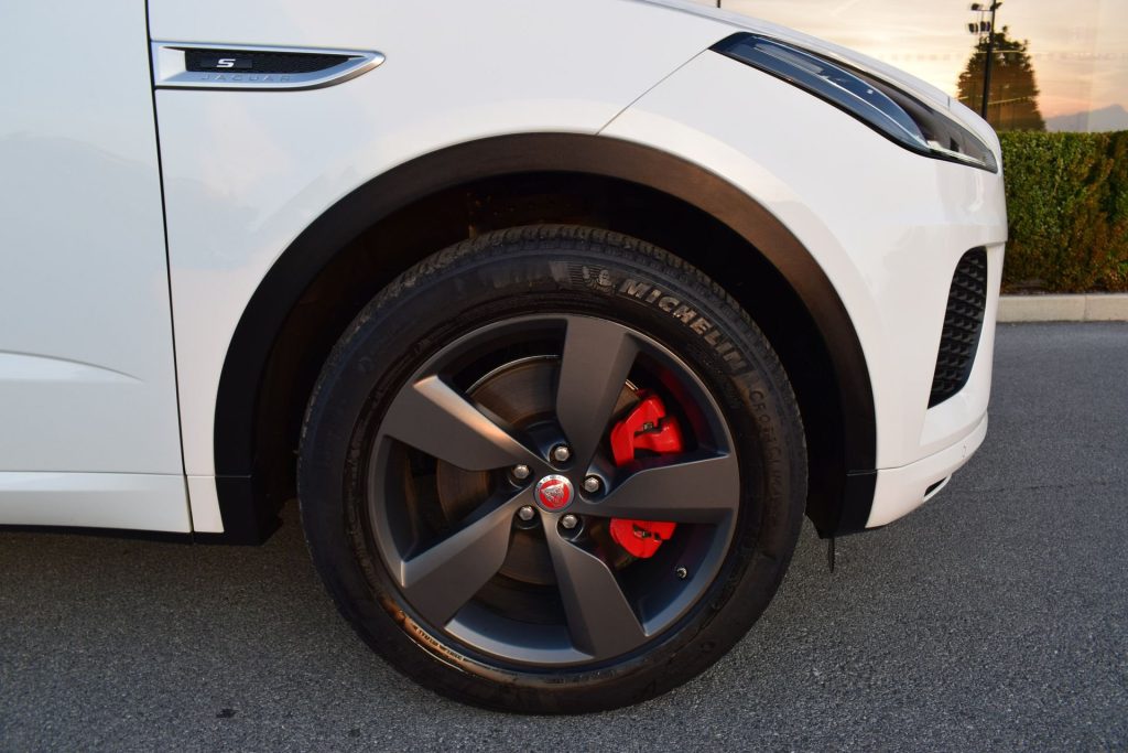 JAGUAR E-Pace E-Pace 2.0D 150 CV AWD R-Dynamic S - 31