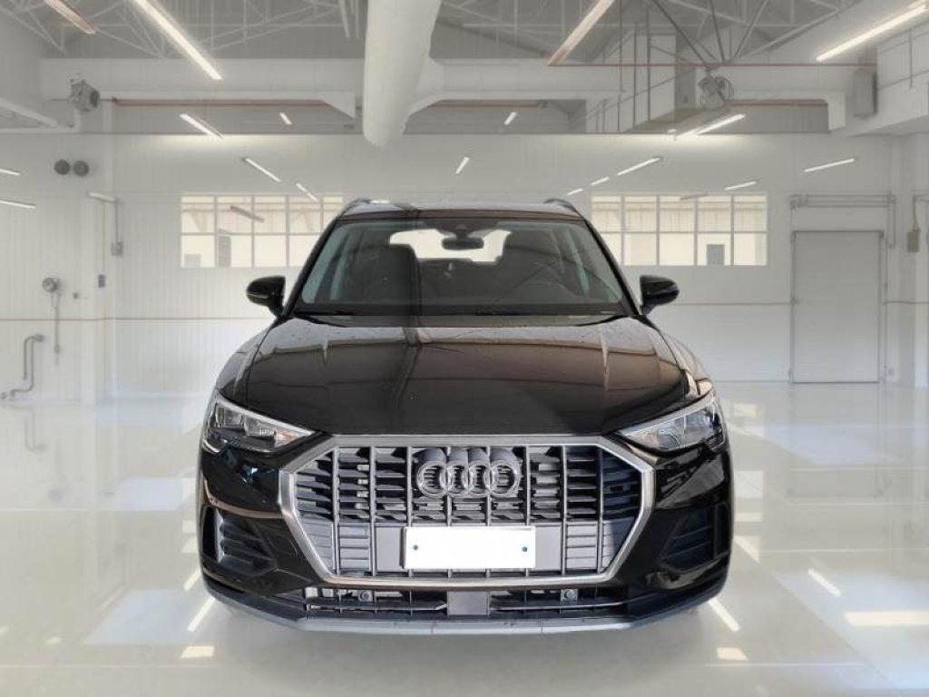 AUDI Q3 35 TDI S tronic Business - 5