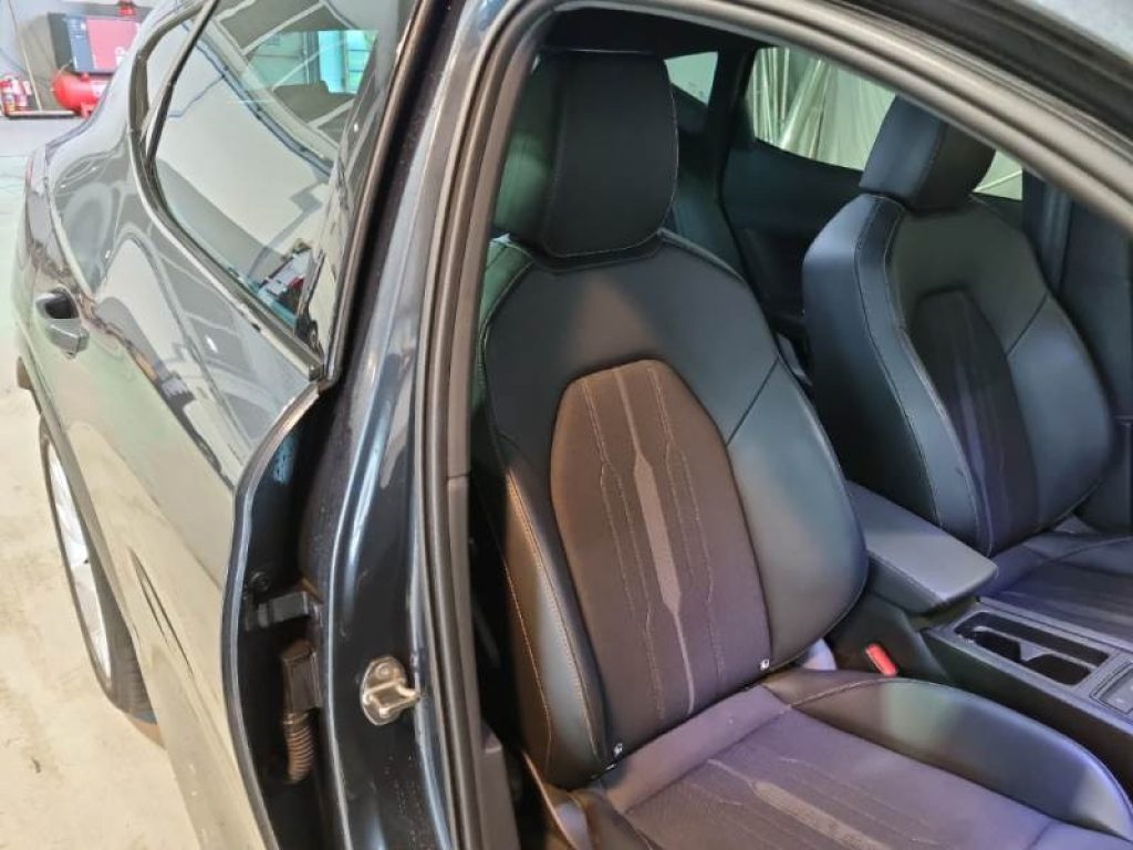 CUPRA Formentor 2.0 TDI - 8