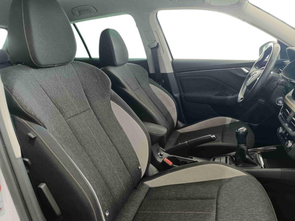 SKODA Kamiq 1.0 TSI 110 CV Style - 10