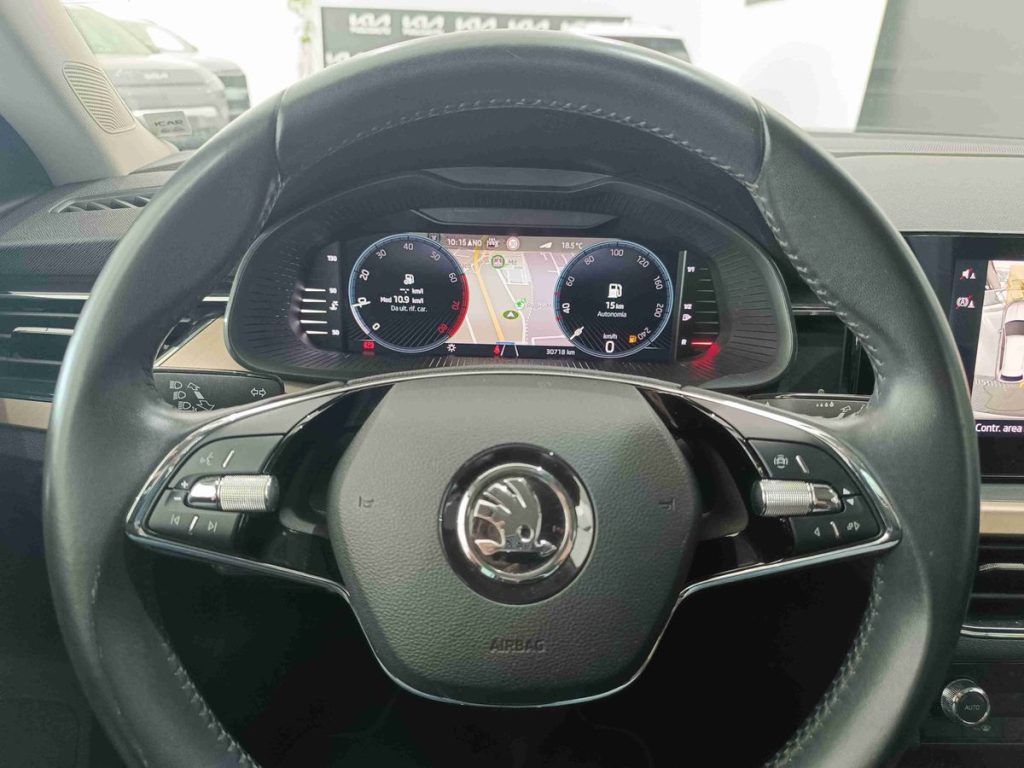 SKODA Kamiq 1.0 TSI 110 CV Style - 18