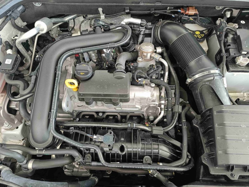 SKODA Kamiq 1.0 TSI 110 CV Style - 23