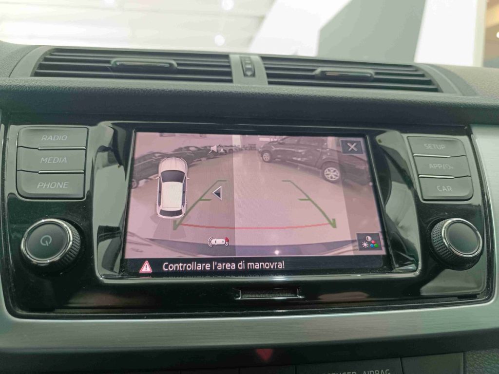 SKODA Fabia 1.0 MPI 60 CV Twin Color Argento - 16