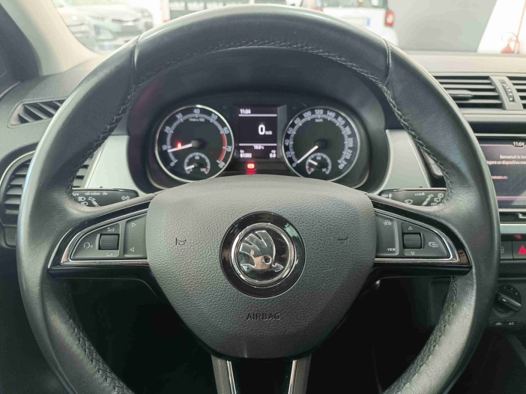 SKODA Fabia 1.0 MPI 60 CV Twin Color Argento - 18