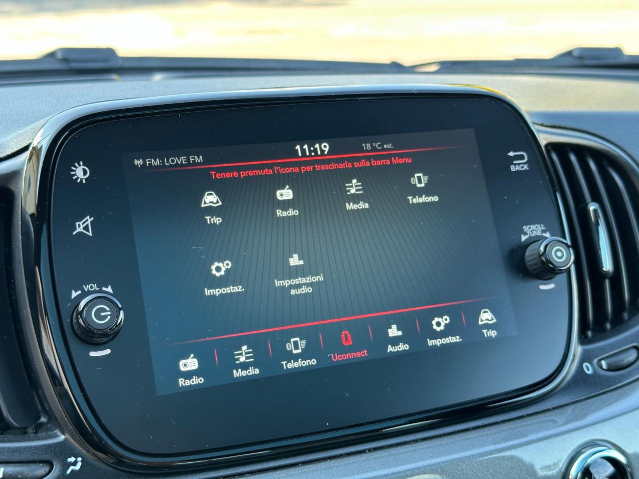 FIAT 500 1.0 Hybrid Dolcevita (Tetto/UConnect/Xenon) - 24