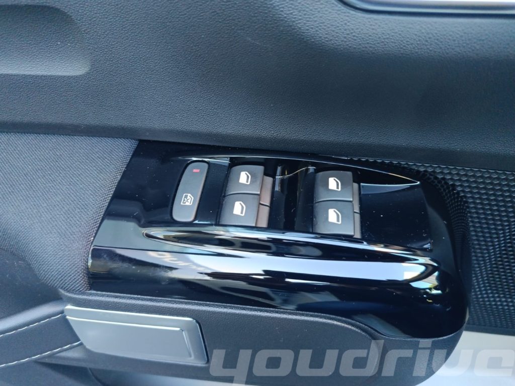 CITROEN C3 / PureTech 83 CV S&S Shine KM 20.800 - 13