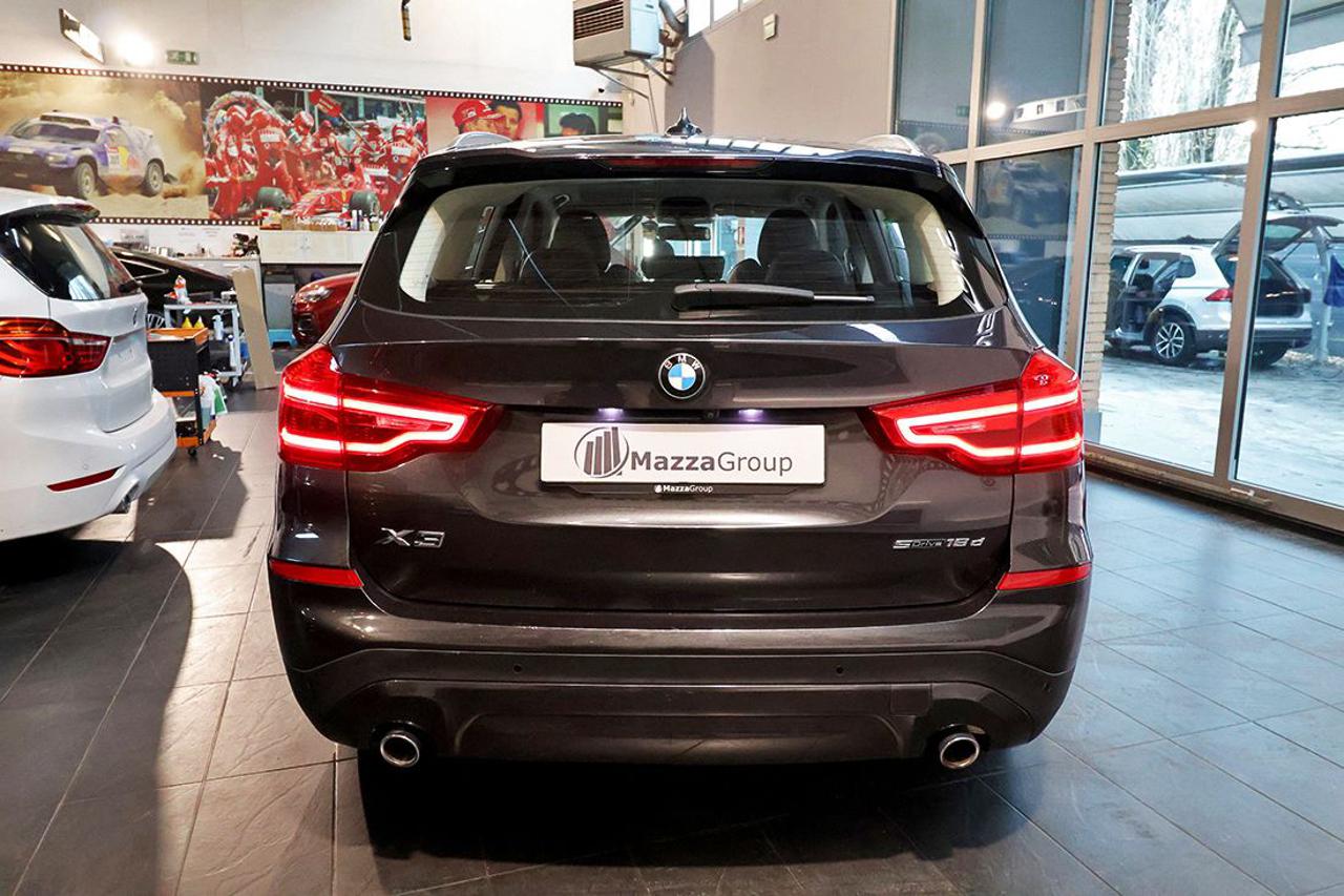 BMW X3 sDrive18d 48V Business Advantage - 8