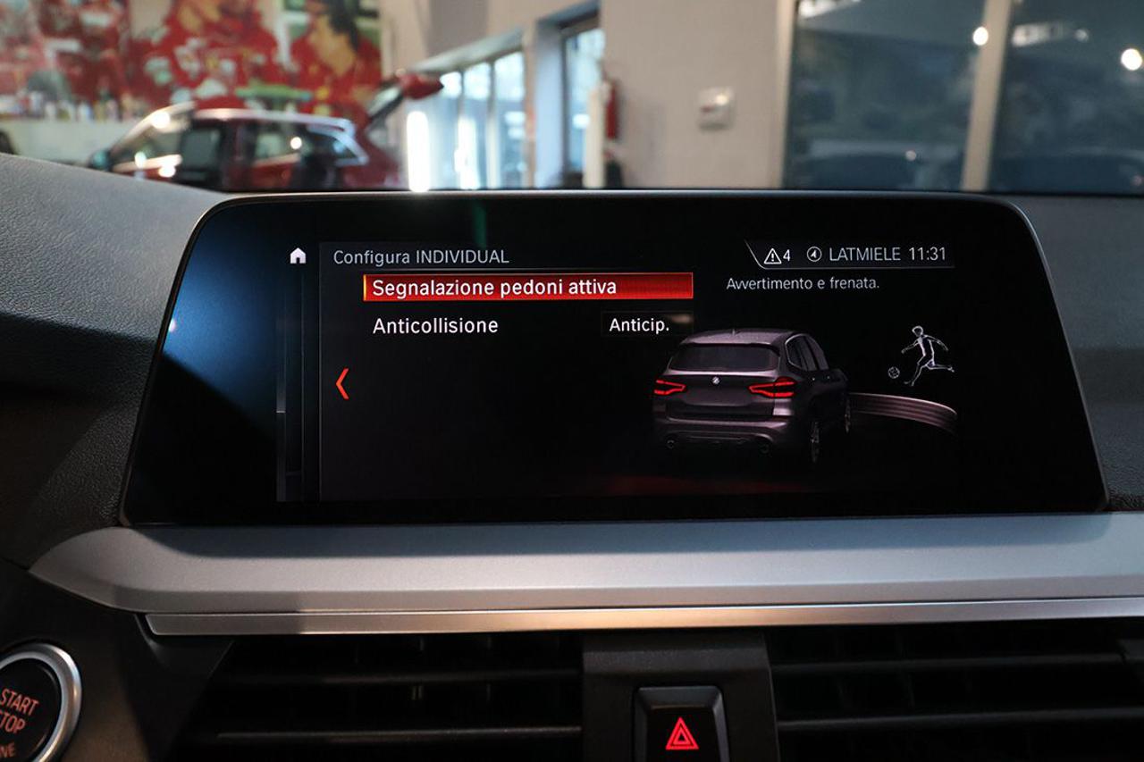 BMW X3 sDrive18d 48V Business Advantage - 25