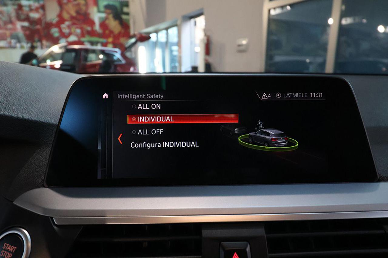 BMW X3 sDrive18d 48V Business Advantage - 24