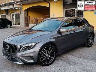 Articolo MERCEDES-BENZ GLA 220