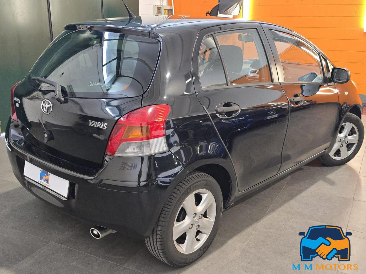 TOYOTA Yaris 1.0 5 porte UNICO PROPRIETARIO - 7