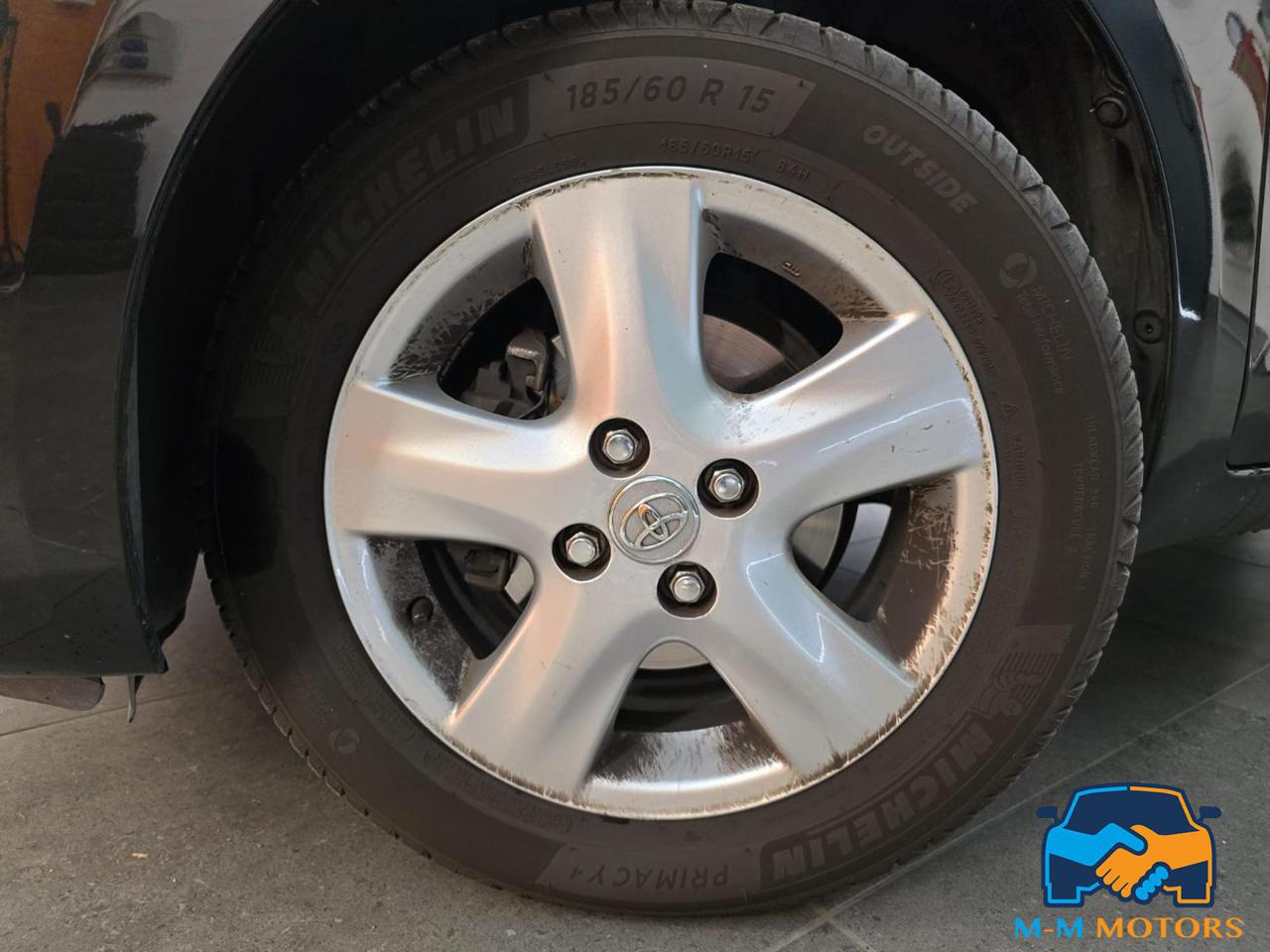 TOYOTA Yaris 1.0 5 porte UNICO PROPRIETARIO - 9