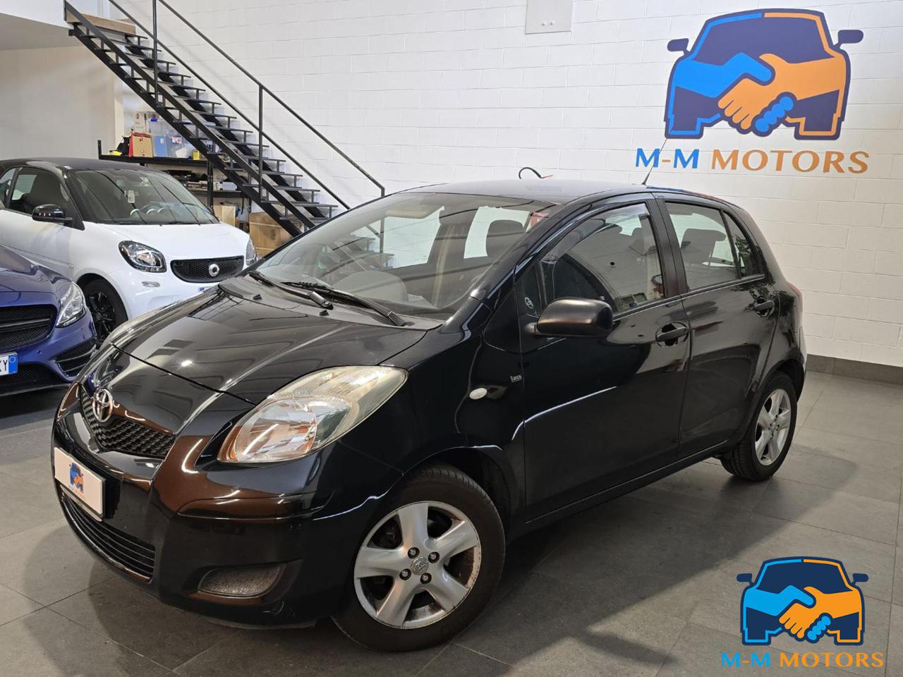 TOYOTA Yaris 1.0 5 porte UNICO PROPRIETARIO - 1