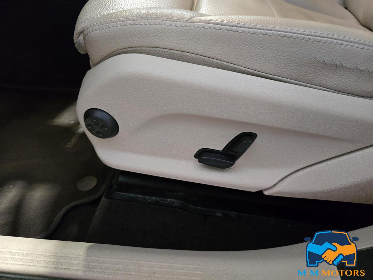 MERCEDES-BENZ GLC 220 d 4Matic Coupé Sport - 11