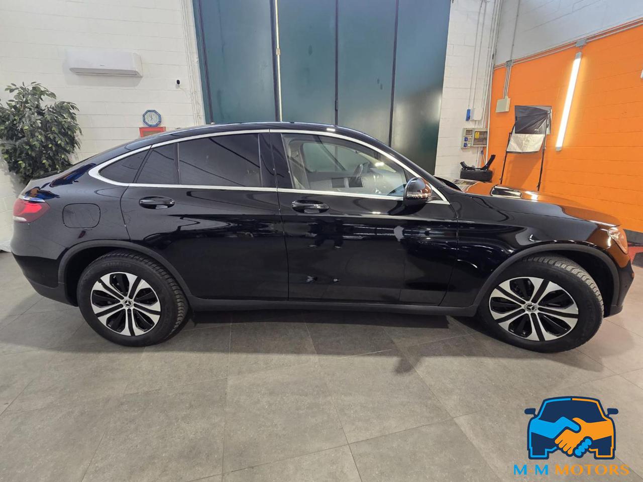 MERCEDES-BENZ GLC 220 d 4Matic Coupé Sport - 4