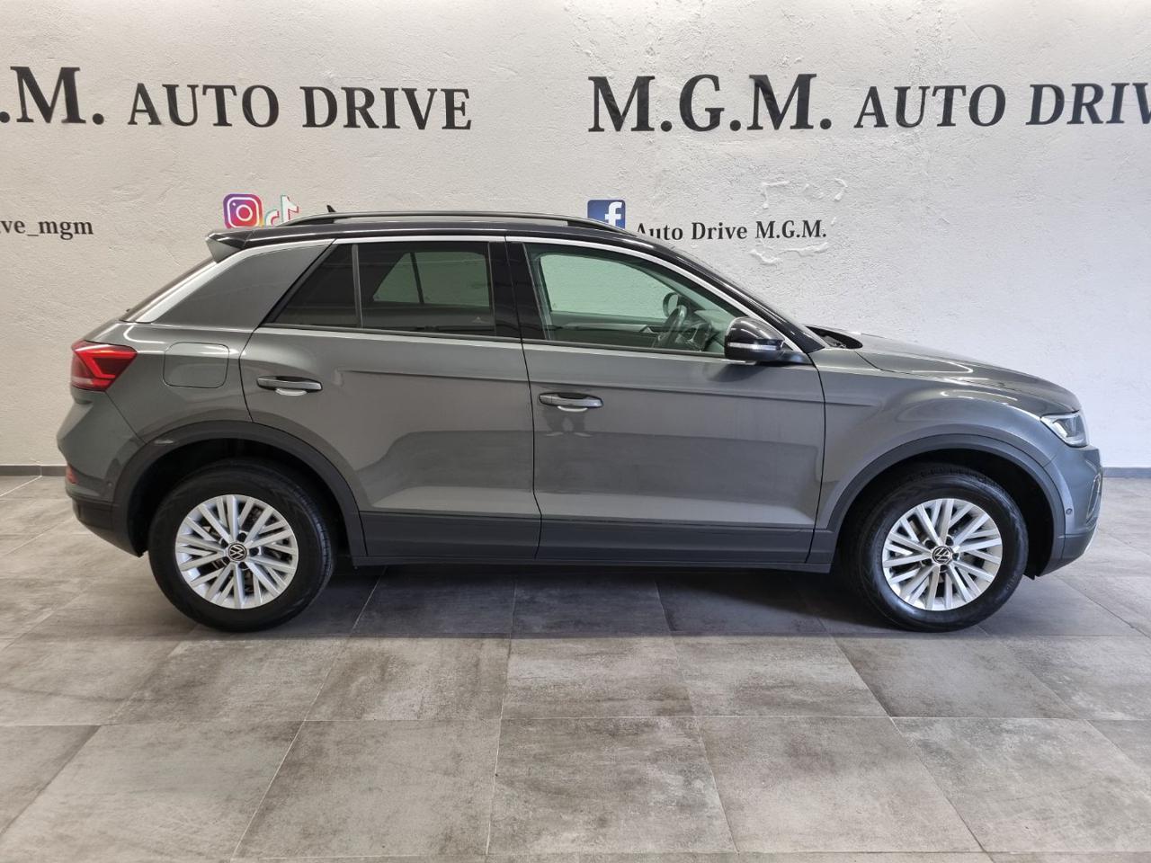 VOLKSWAGEN T-Roc 1.0 TSI Style - 4