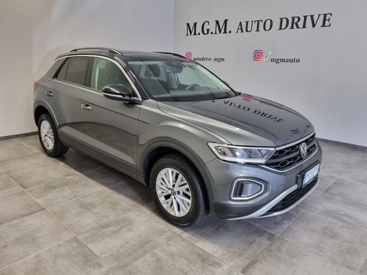 VOLKSWAGEN T-Roc 1.0 TSI Style - 10